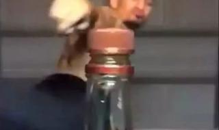 甄子丹赵文卓谁厉害 甄子丹赵文卓谁厉害